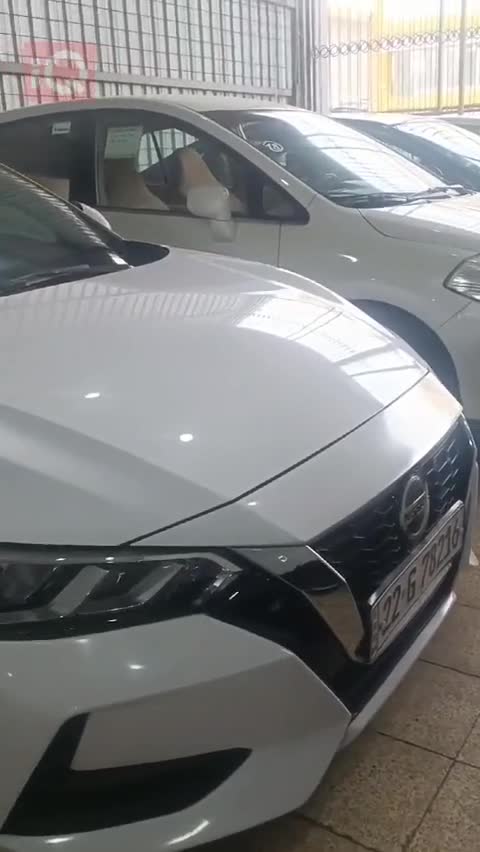 Car Video Thumbnail